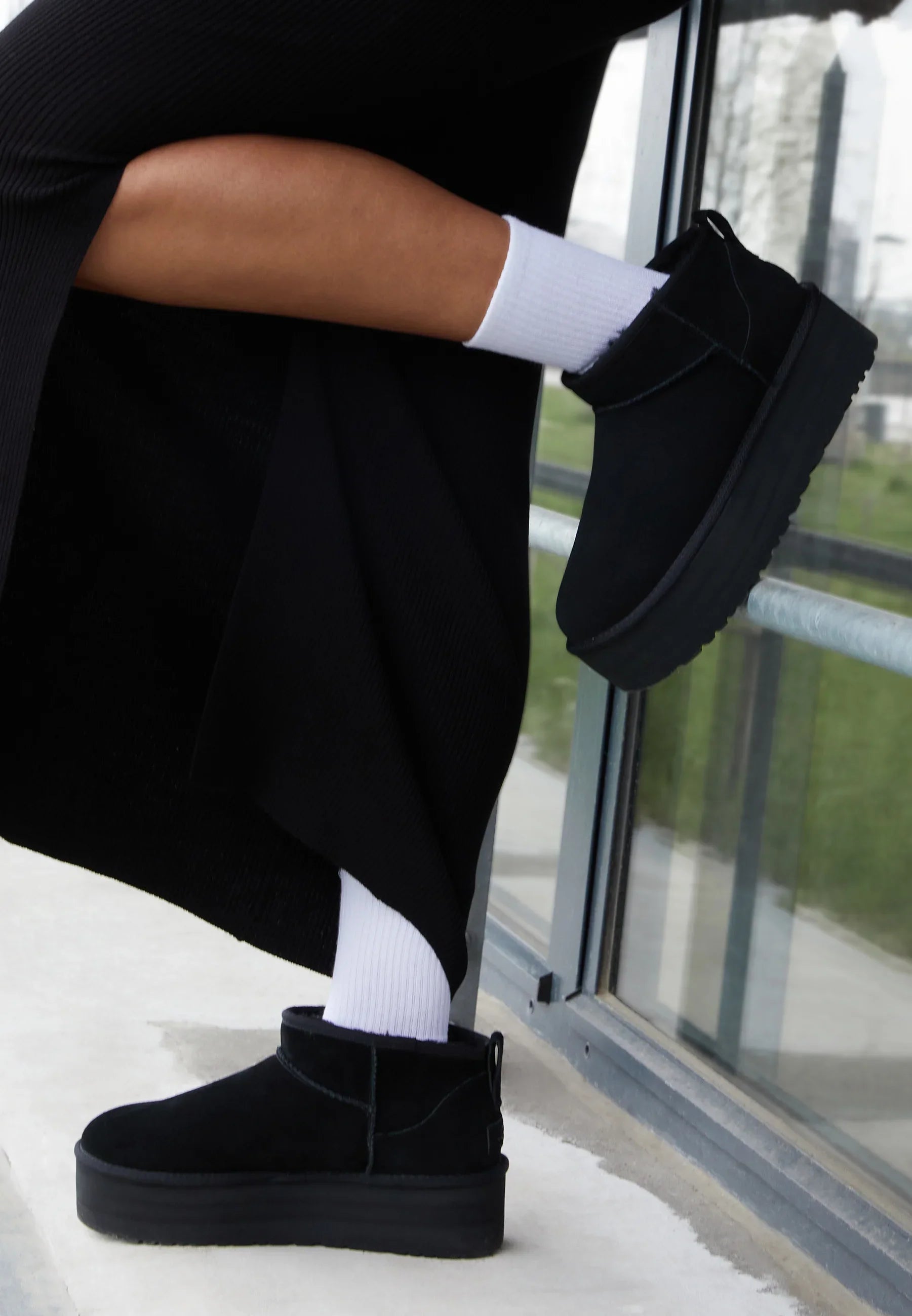 CLASSIC ULTRA MINI | Plateaustiefelette